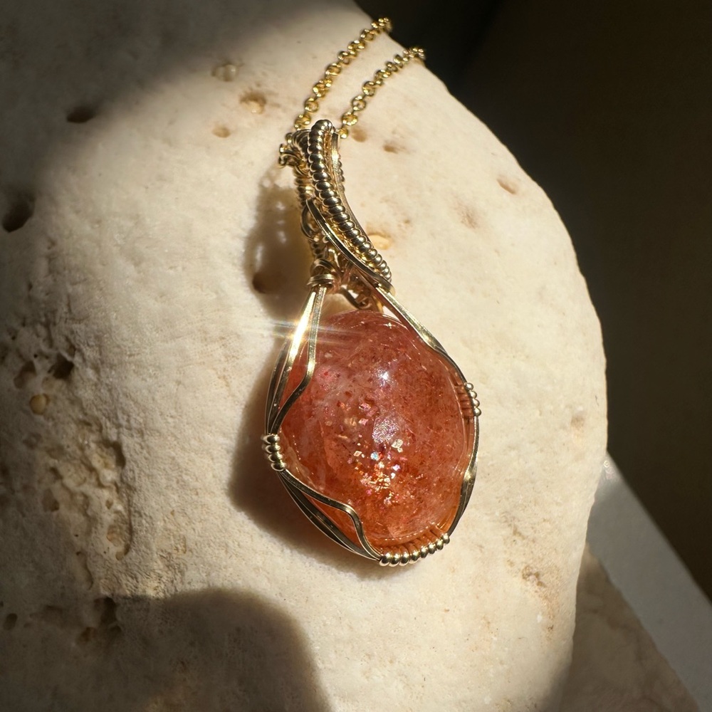 14k Gold Filled Sparkly Sunstone Necklace on a 18inch Gold fill Chain